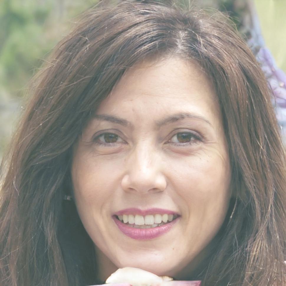 Portrait de Célestine Moreau, spécialiste en détection de fraudes